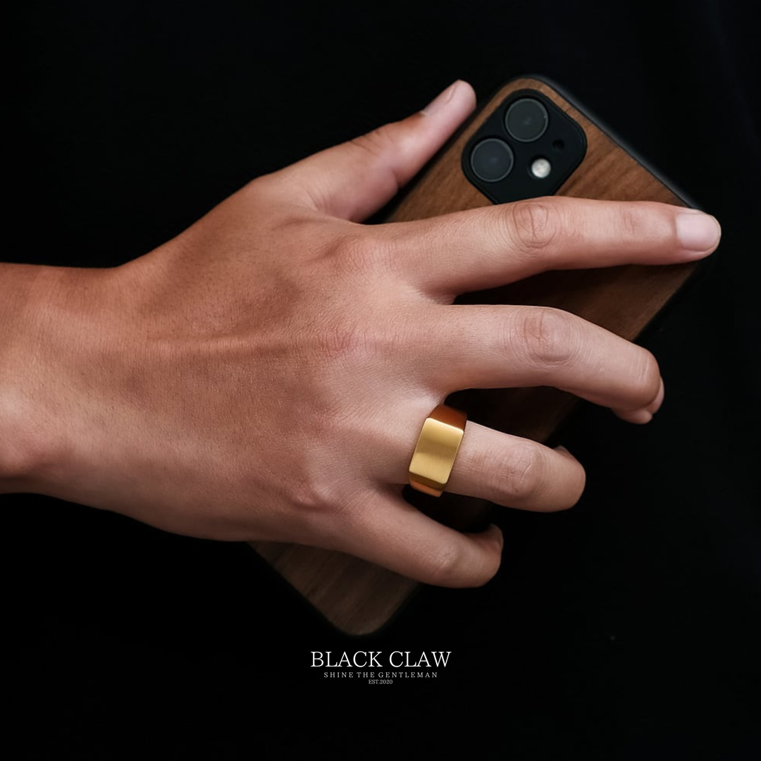 Matte Square Ring  Gold
