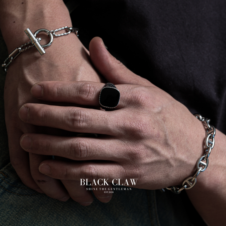 Classic Onyx Ring【B&C】