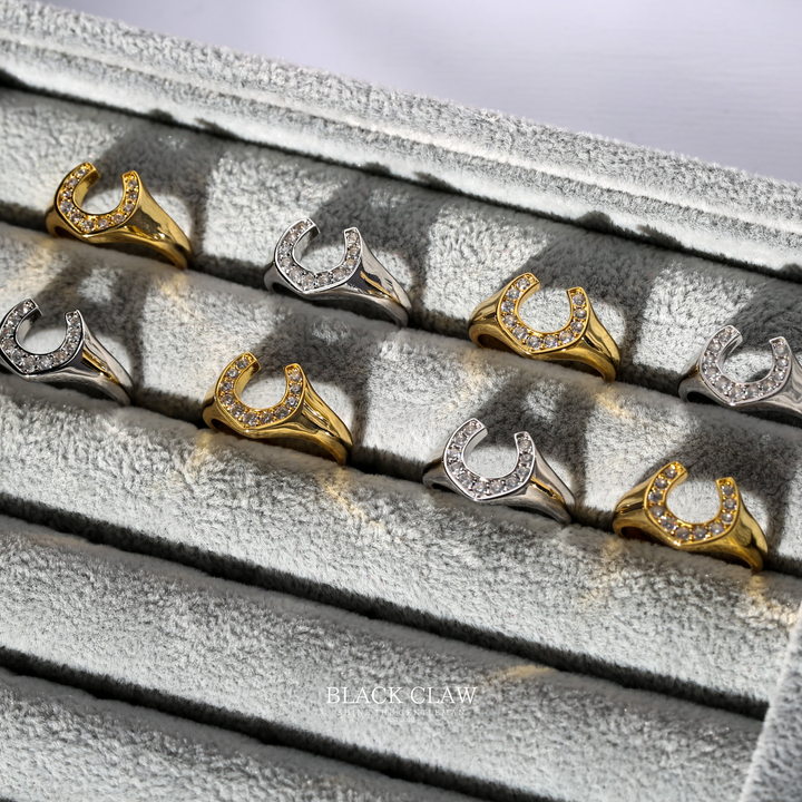 Horseshoe Ring GOLD
