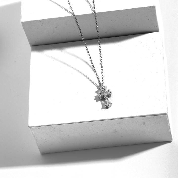 Hawaiian Cross Necklace Silver