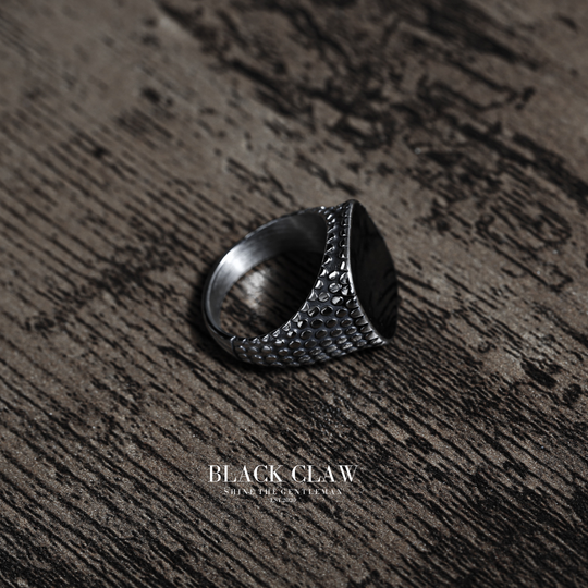 Classic Onyx Ring【B&C】