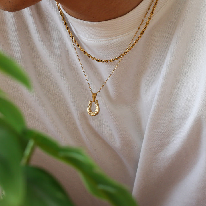 Horseshoe Reversible Necklace Gold