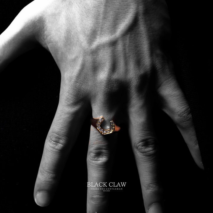Horseshoe Ring GOLD