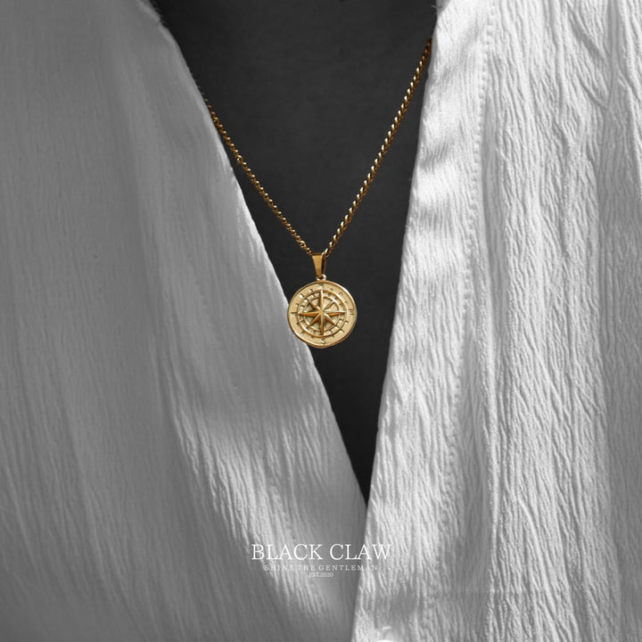 Compass Pendant Necklace 【GOLD】