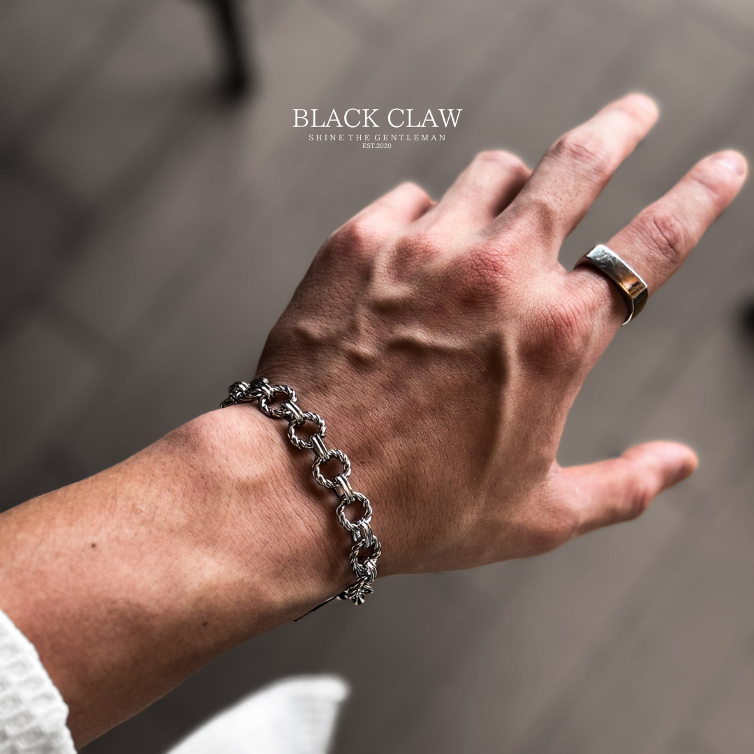 【B&C】Twist of Fate Bracelet