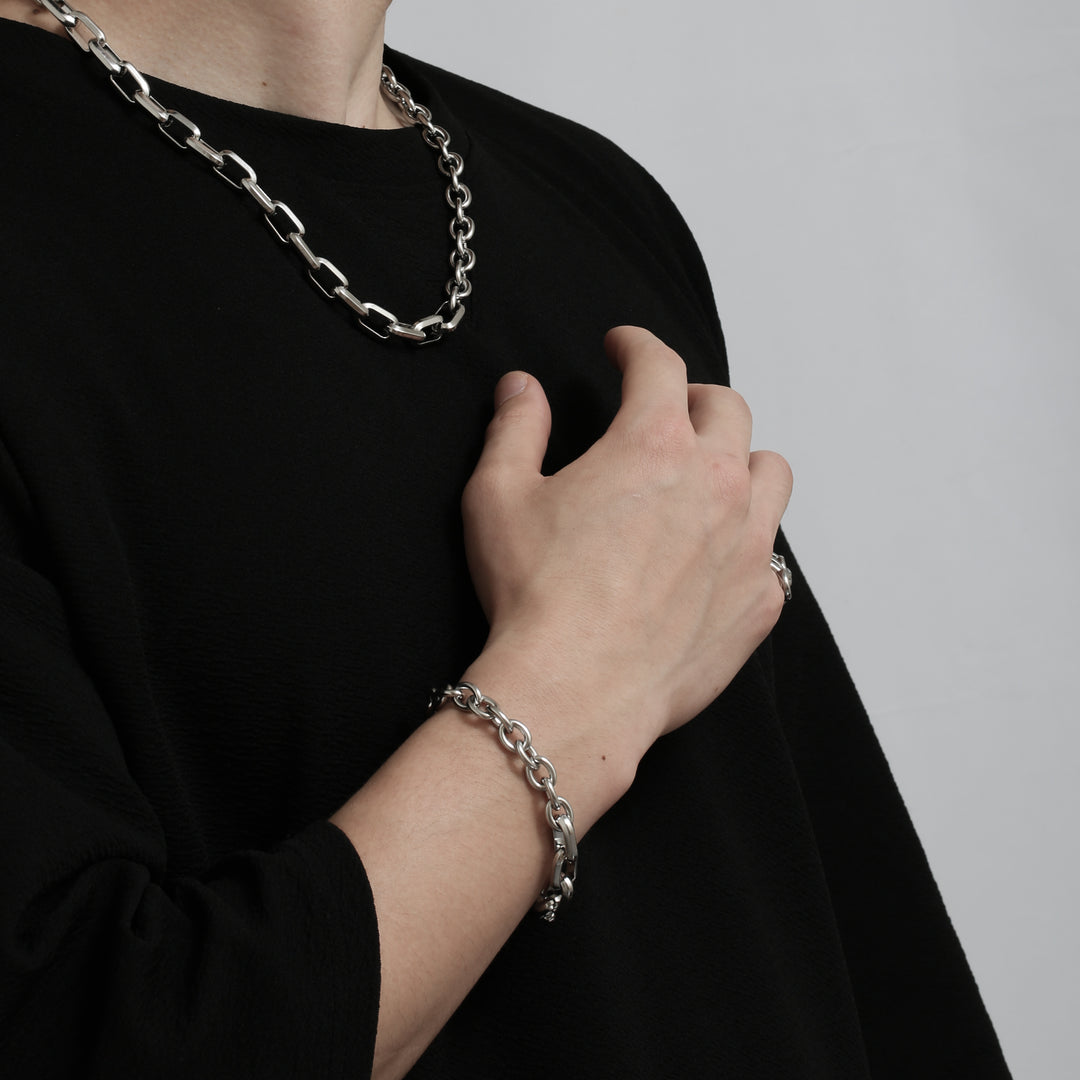 2Types of Chains Necklace B&C