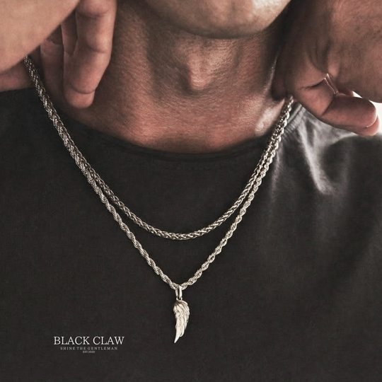 Wing Twist Necklace 【Silver】