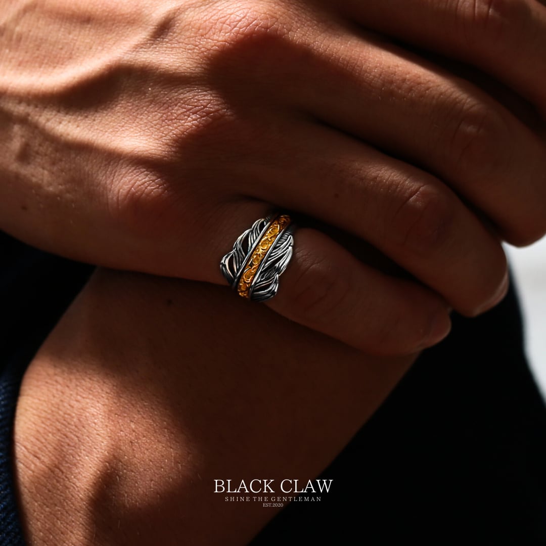 TRINITY FEATHER RING｜揺るがぬ心を重ねる、三層の羽リング