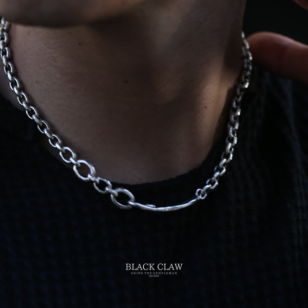 316L Klaue Necklace