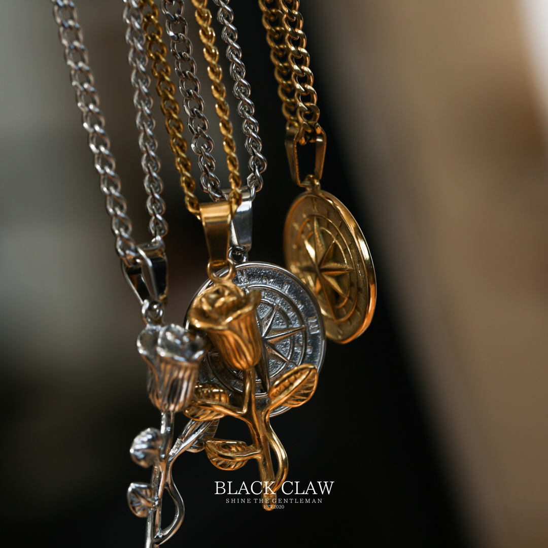 【BLACK CLAW】Rose Emblem Necklace  【GOLD】