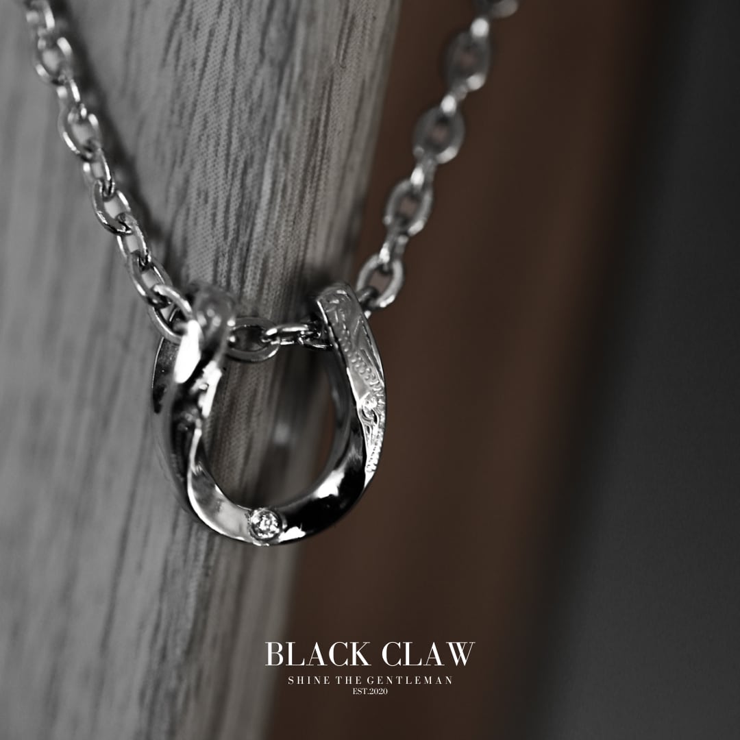 316L Hawaiian Horseshoe Necklace