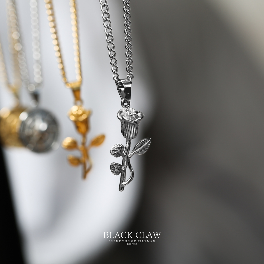 【BLACK CLAW】Rose Emblem Necklace ? Silver