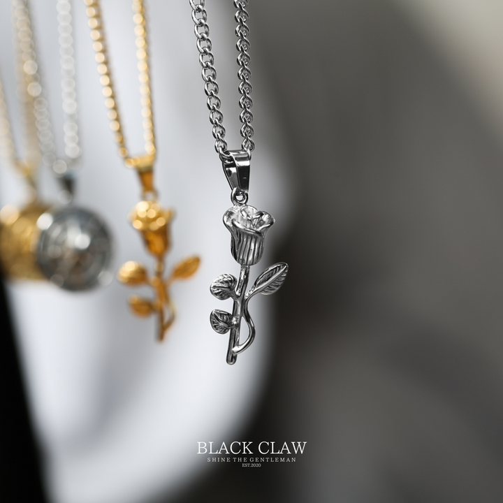 【BLACK CLAW】Rose Emblem Necklace ? Silver