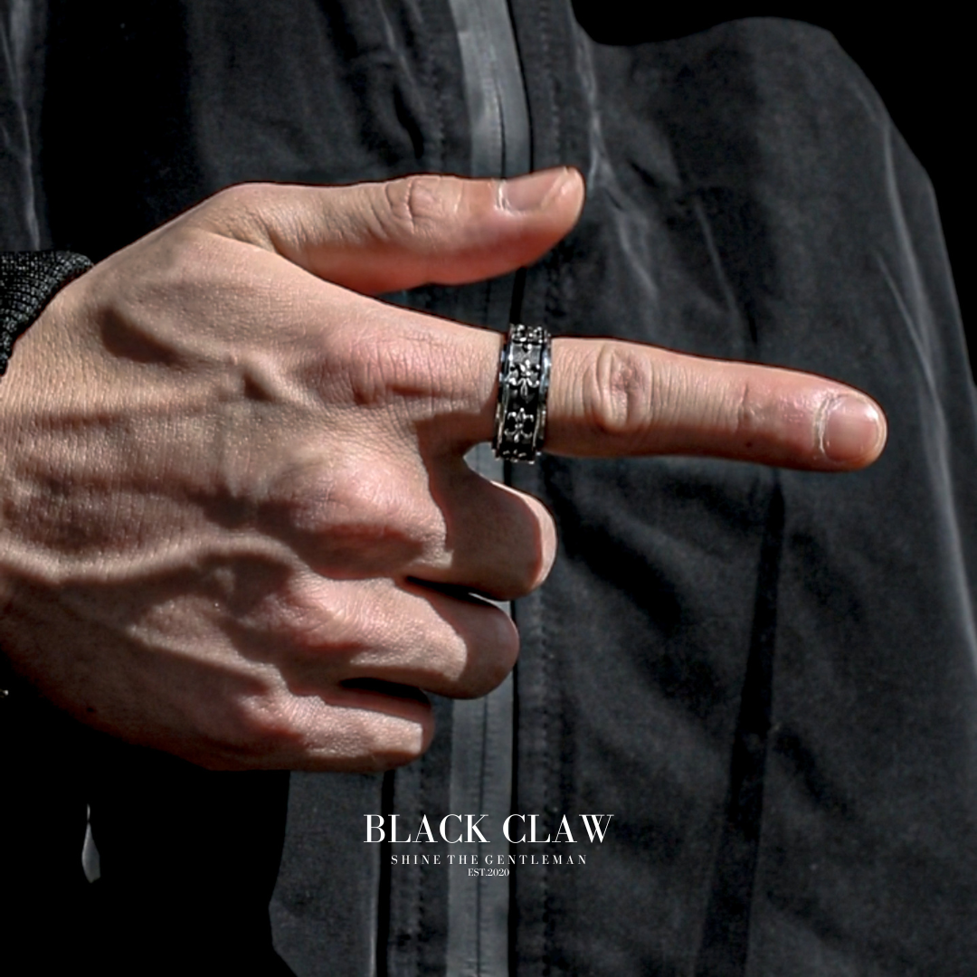 Lily Flower Ring　(ハンドスピナー機能）