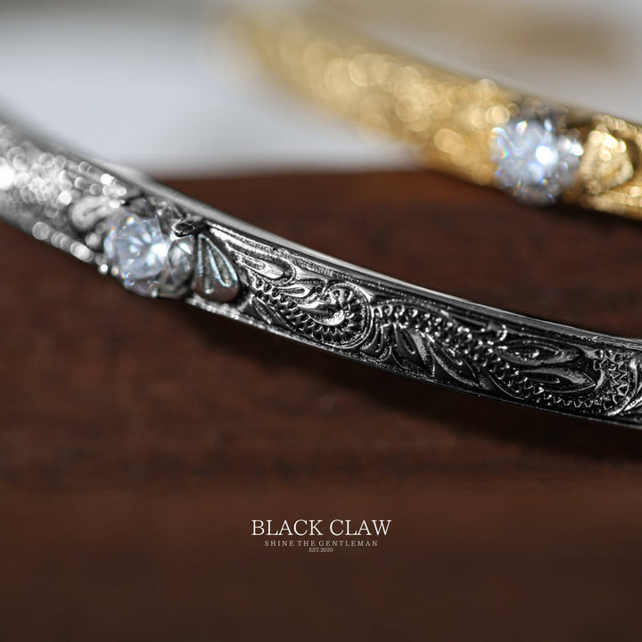 【Plumeria Engraved Zirconia Bangle】silver