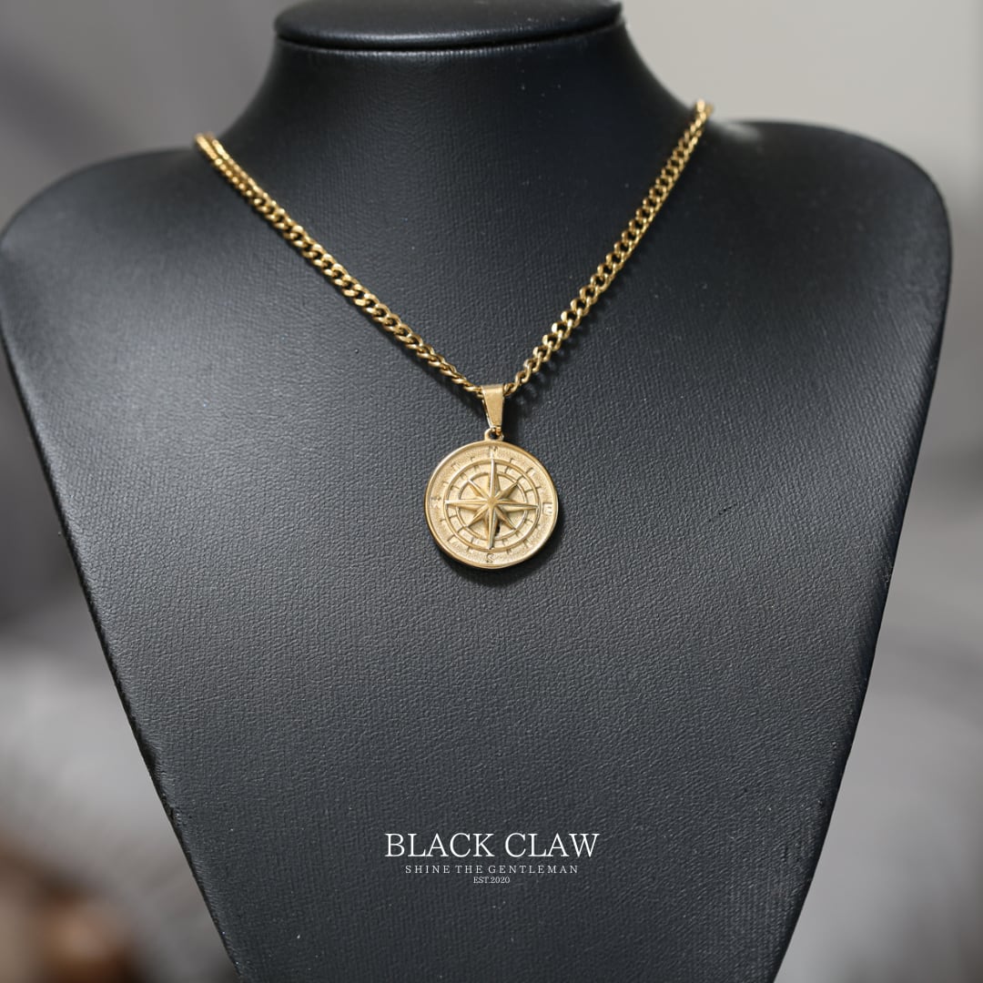 Compass Pendant Necklace 【GOLD】