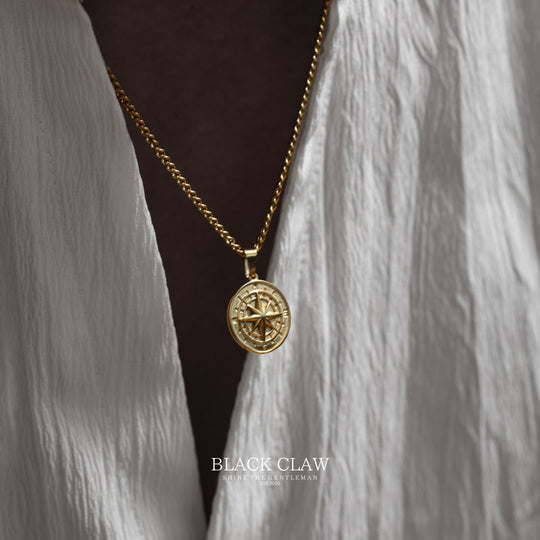Compass Pendant Necklace 【GOLD】